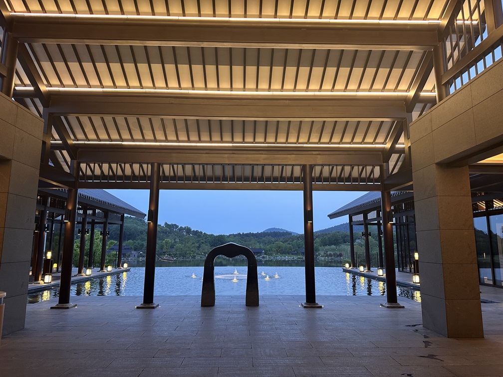 庆云终日紫 活水出泉清 ——『紫云·玄清酒店』启幕在即