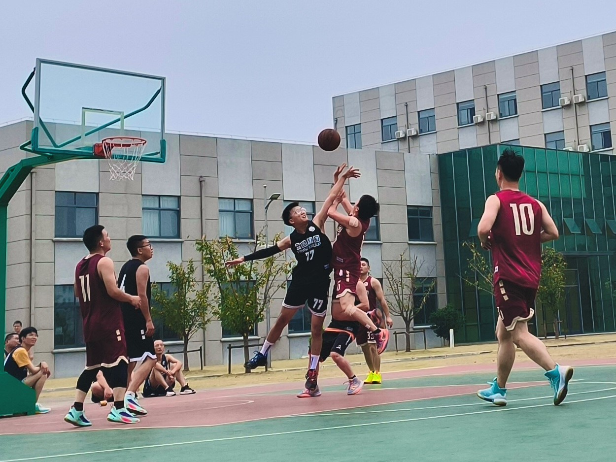 2041699593696237.jpg 2041699593696237.jpg